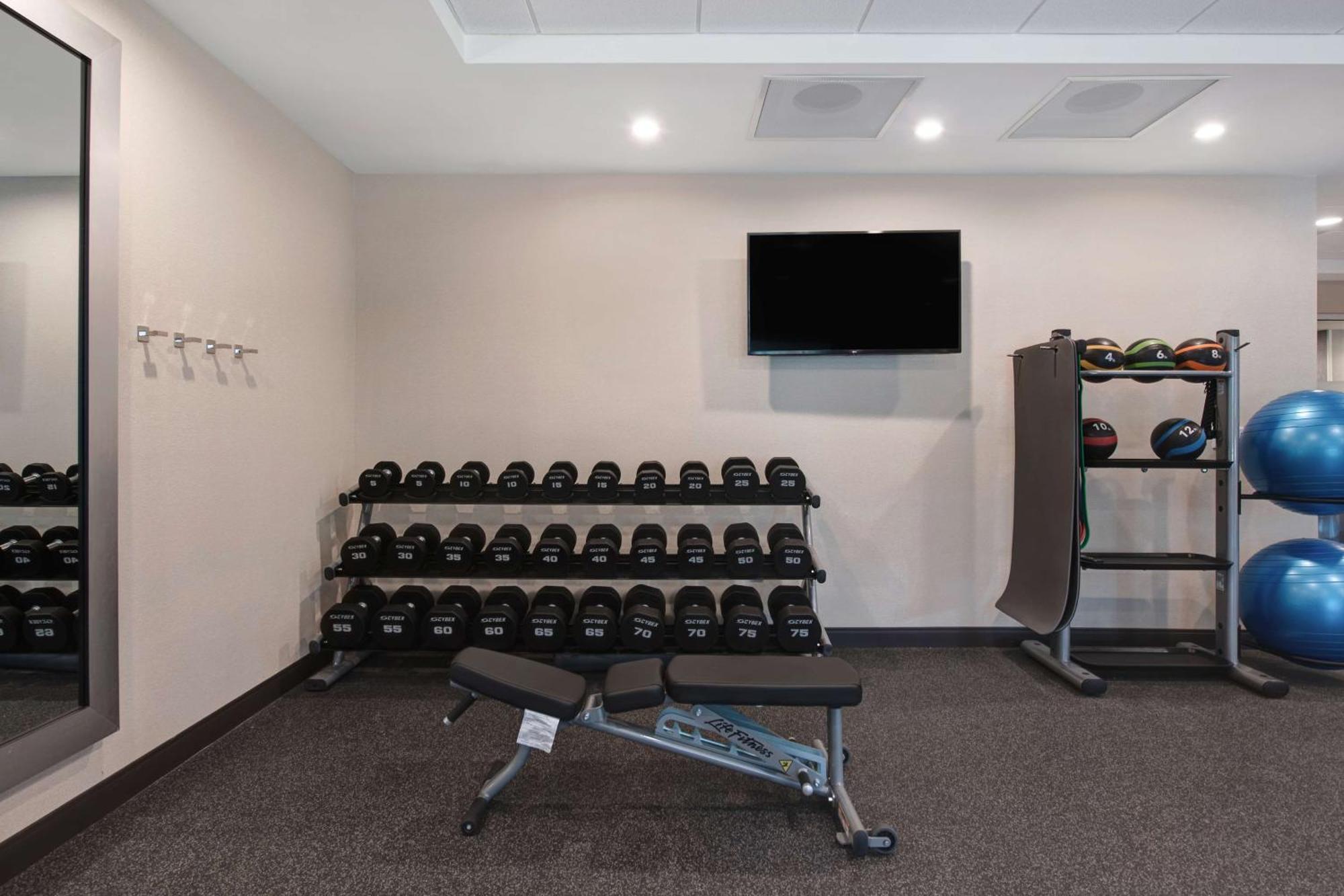 Home2 Suites By Hilton Fayetteville North 외부 사진