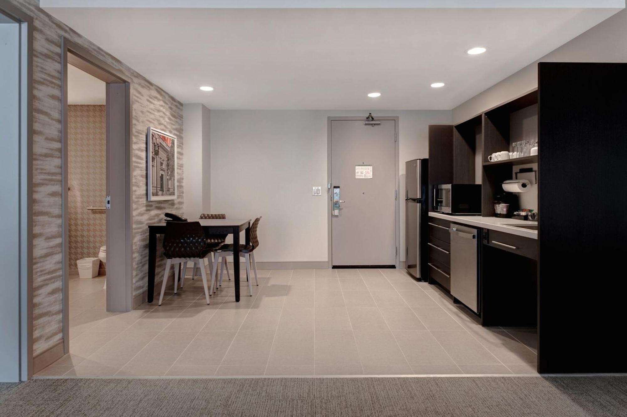Home2 Suites By Hilton Fayetteville North 외부 사진